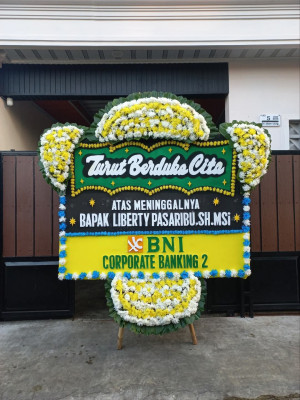 Papan Bunga Duka di Nglindur